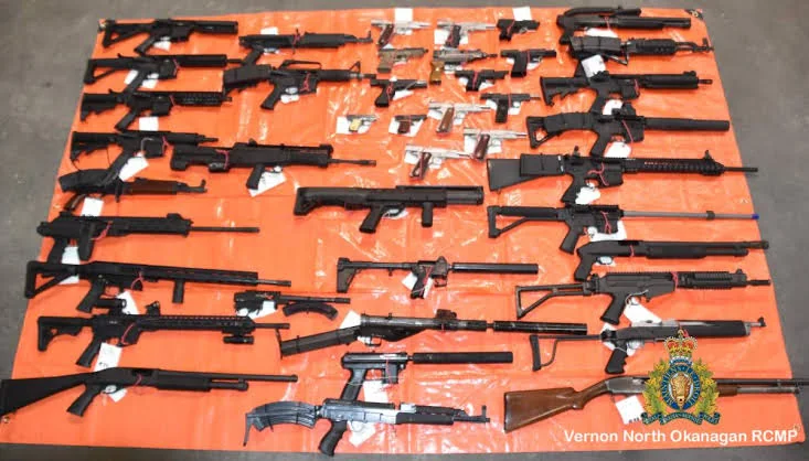 Toronto Police — Shootout Between Two Vehicles (Primary Footprint)